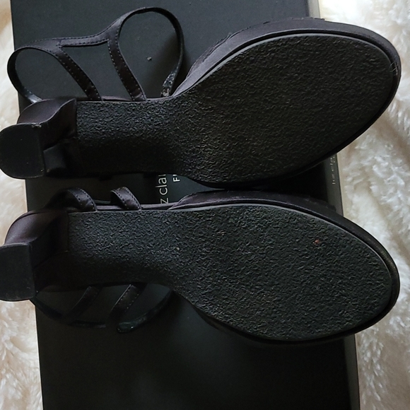 Liz Claiborne Flex Black Satin open toed heels 7.5M - Picture 4 of 5
